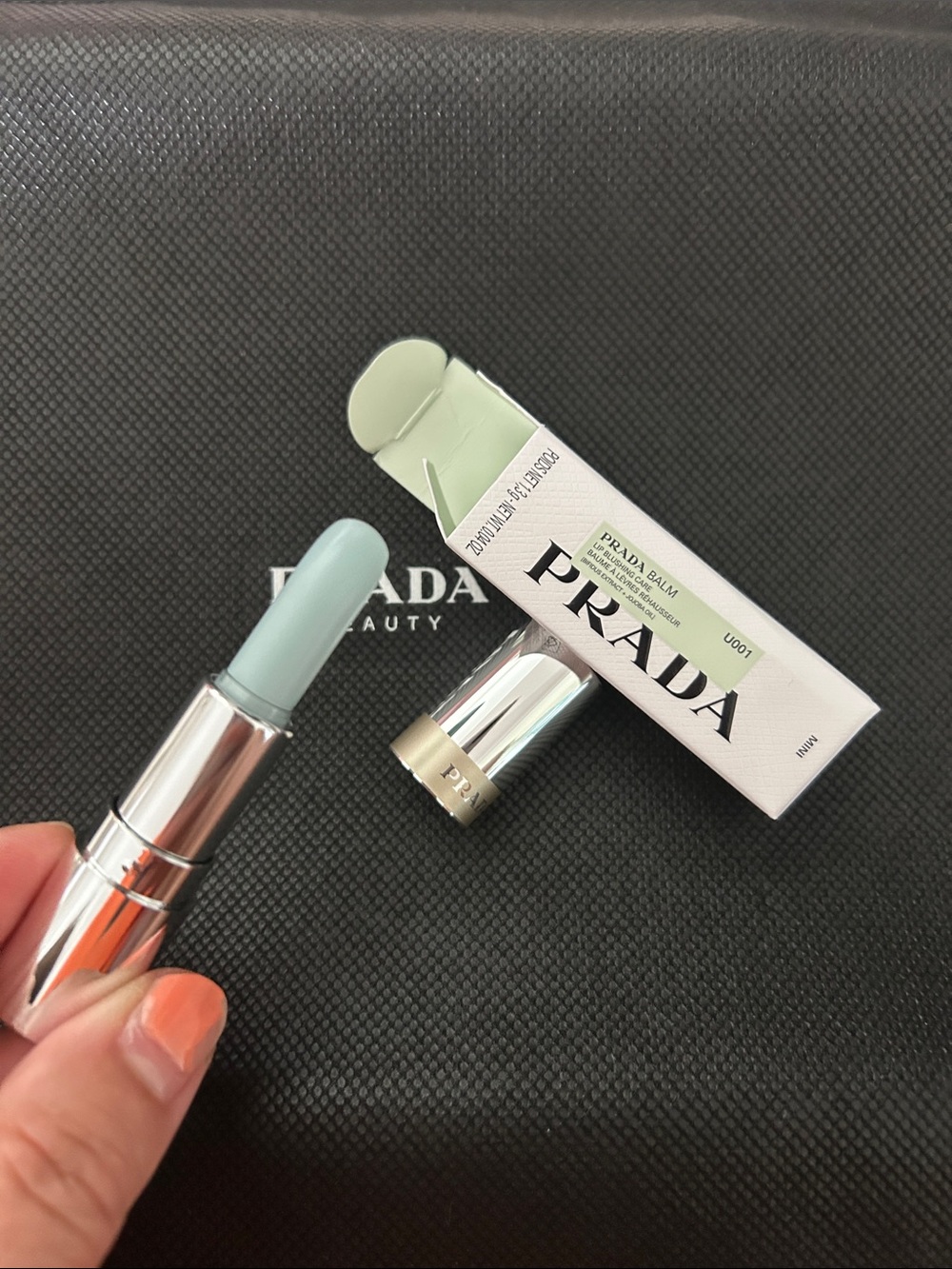 Prada lip blushing care balm - Picture 6 of 17